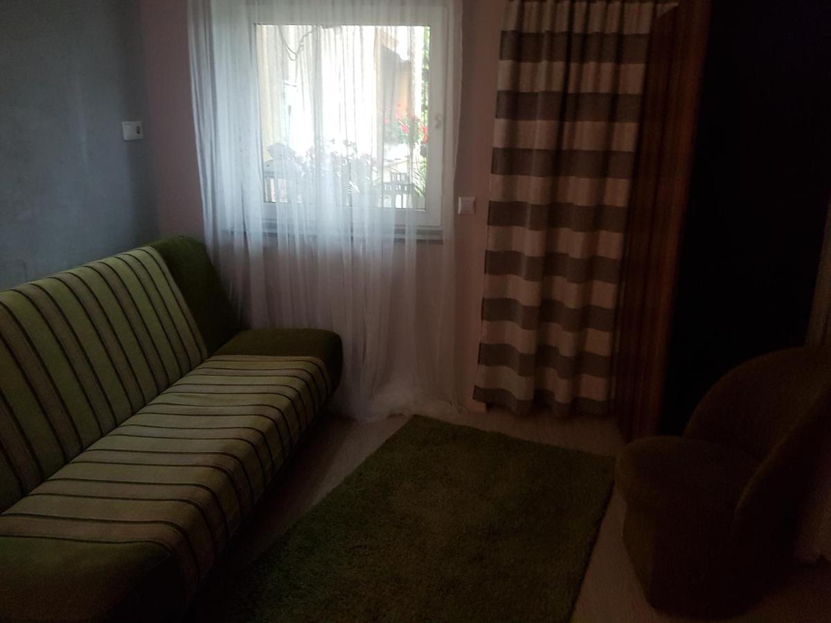Wczasowisko Karola Apartamento Lubomierz  Exterior foto